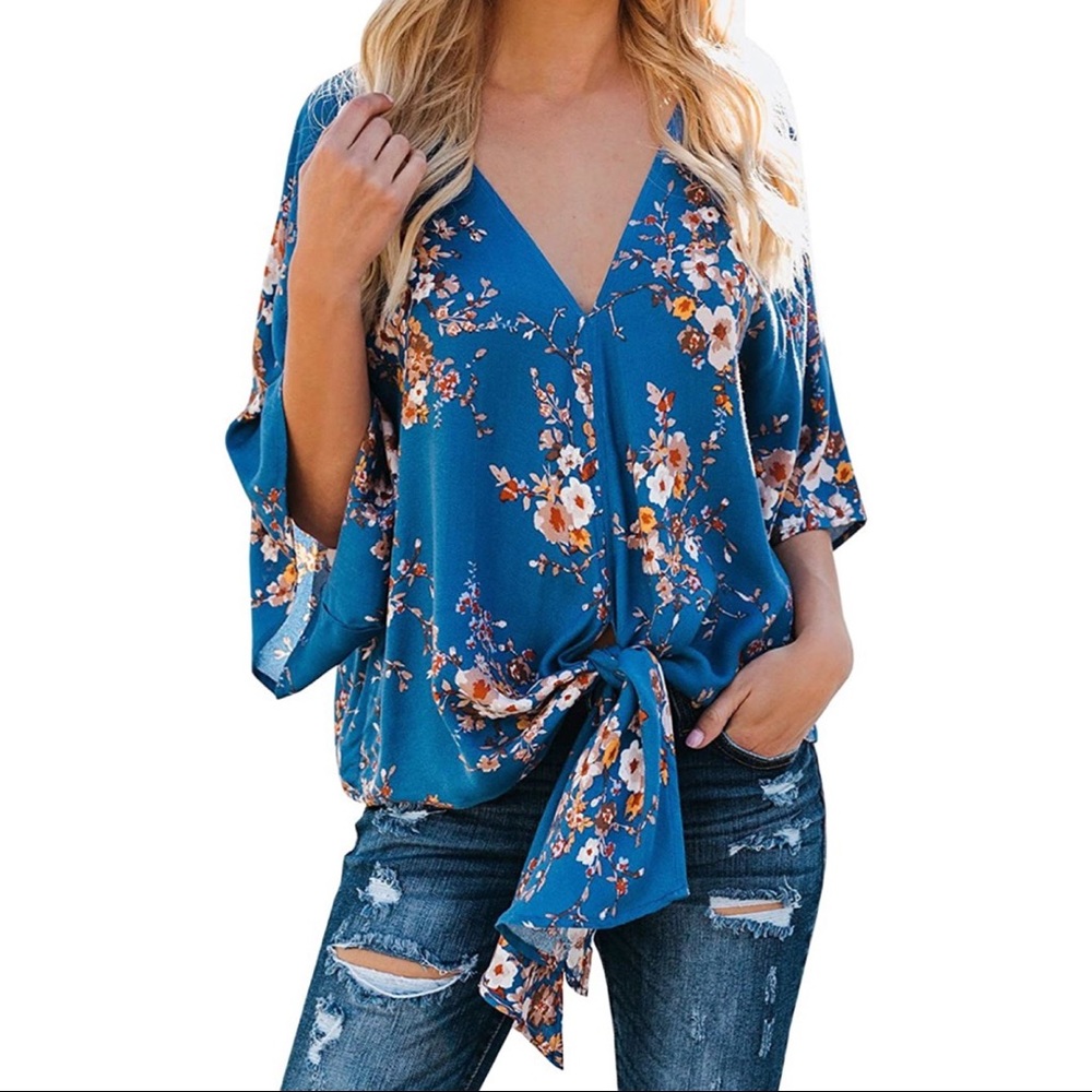 NWOT Farktop Women’s Blouse